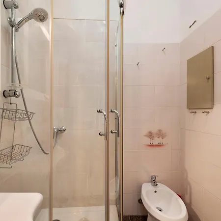 A Due Passi Dal Mare Pietra Ligure