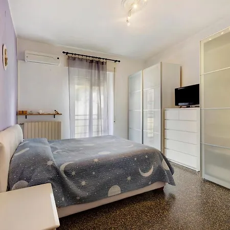 Apartment A Due Passi Dal Mare Pietra Ligure